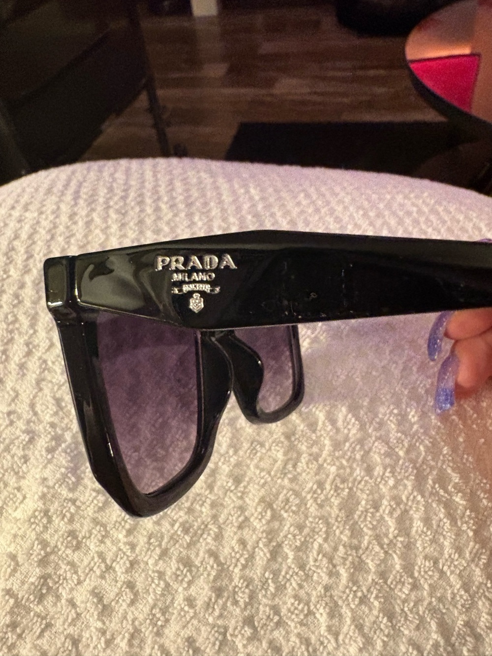 Sun Glasses-monogramed really nice tinted sunglasses no box nwt - Picture 9 of 11